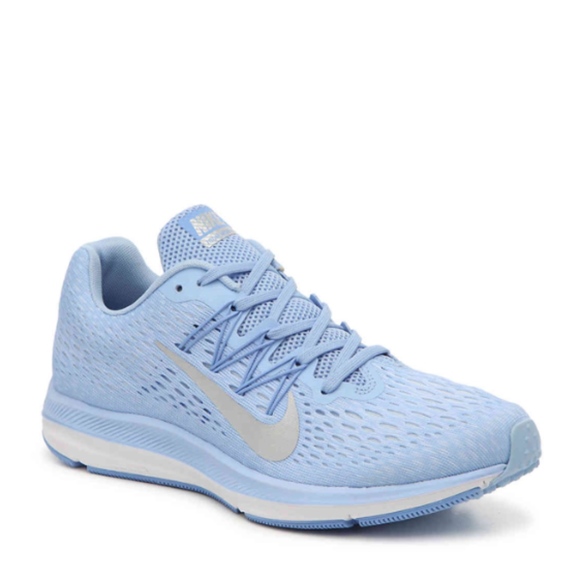 periwinkle nike shoes